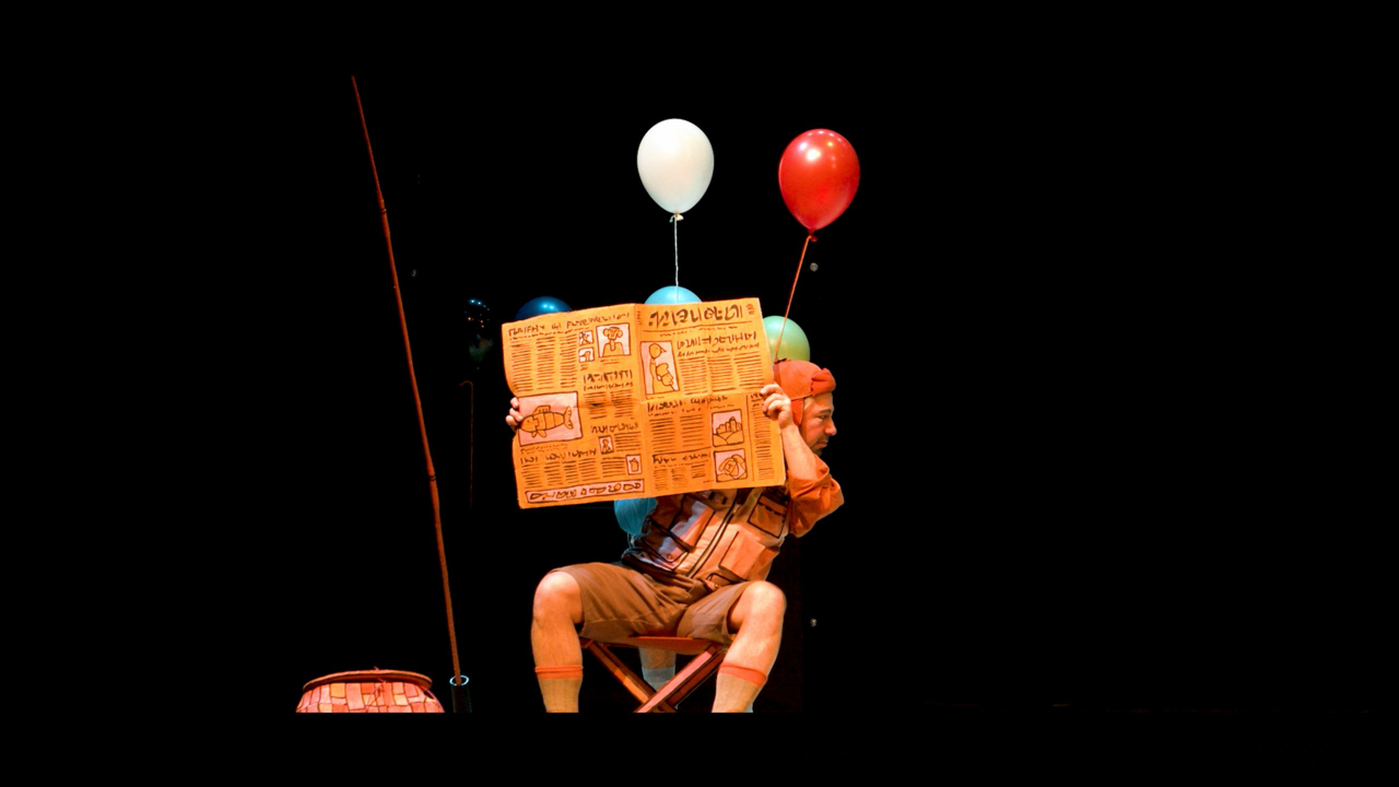 Burattini, attori e invenzioni effervescenti in scena