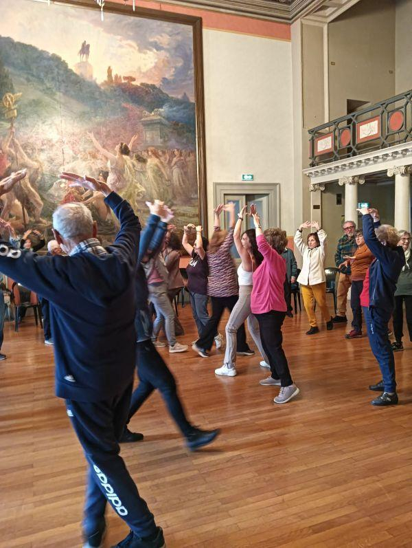Dance Well