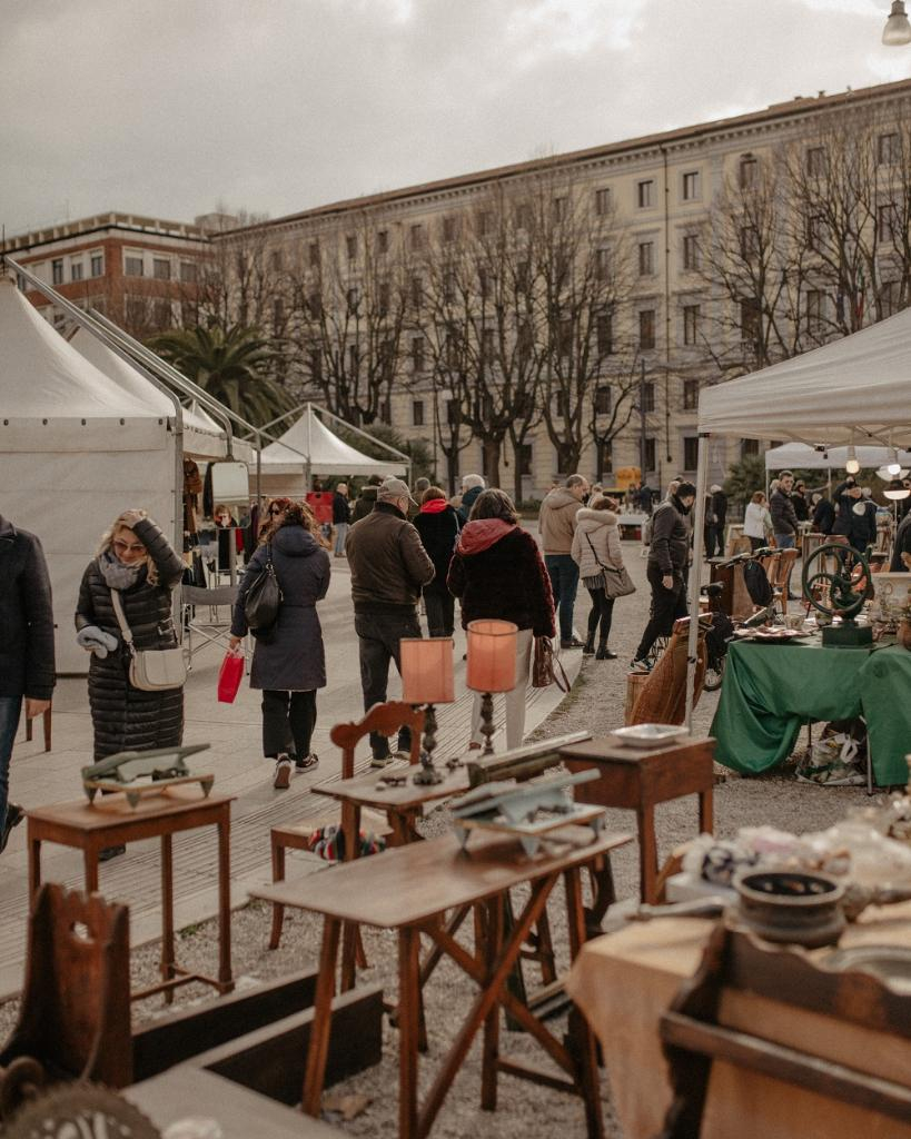 Mercatino Curiosando di Ancona