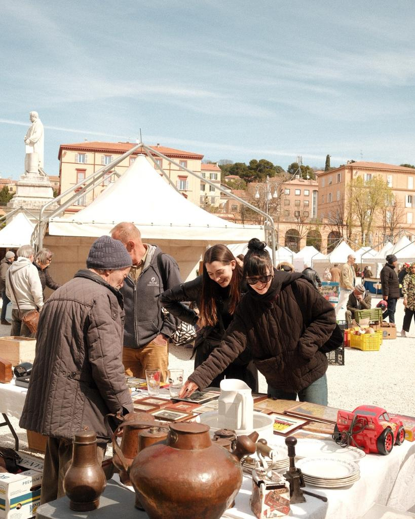 Mercatino Curiosando di Ancona