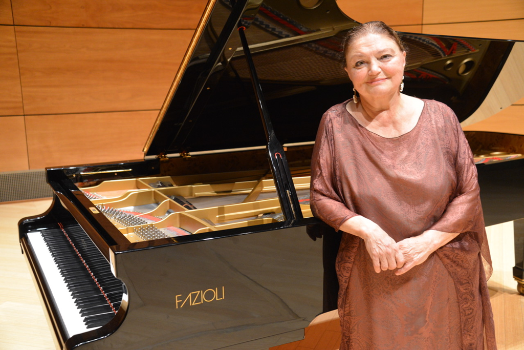 Oxana Yablonskaya, pianoforte