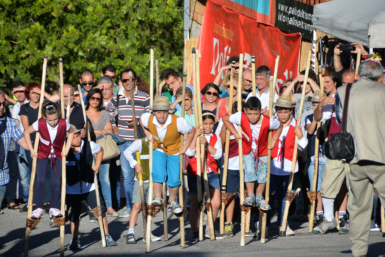Palio dei Trampoli