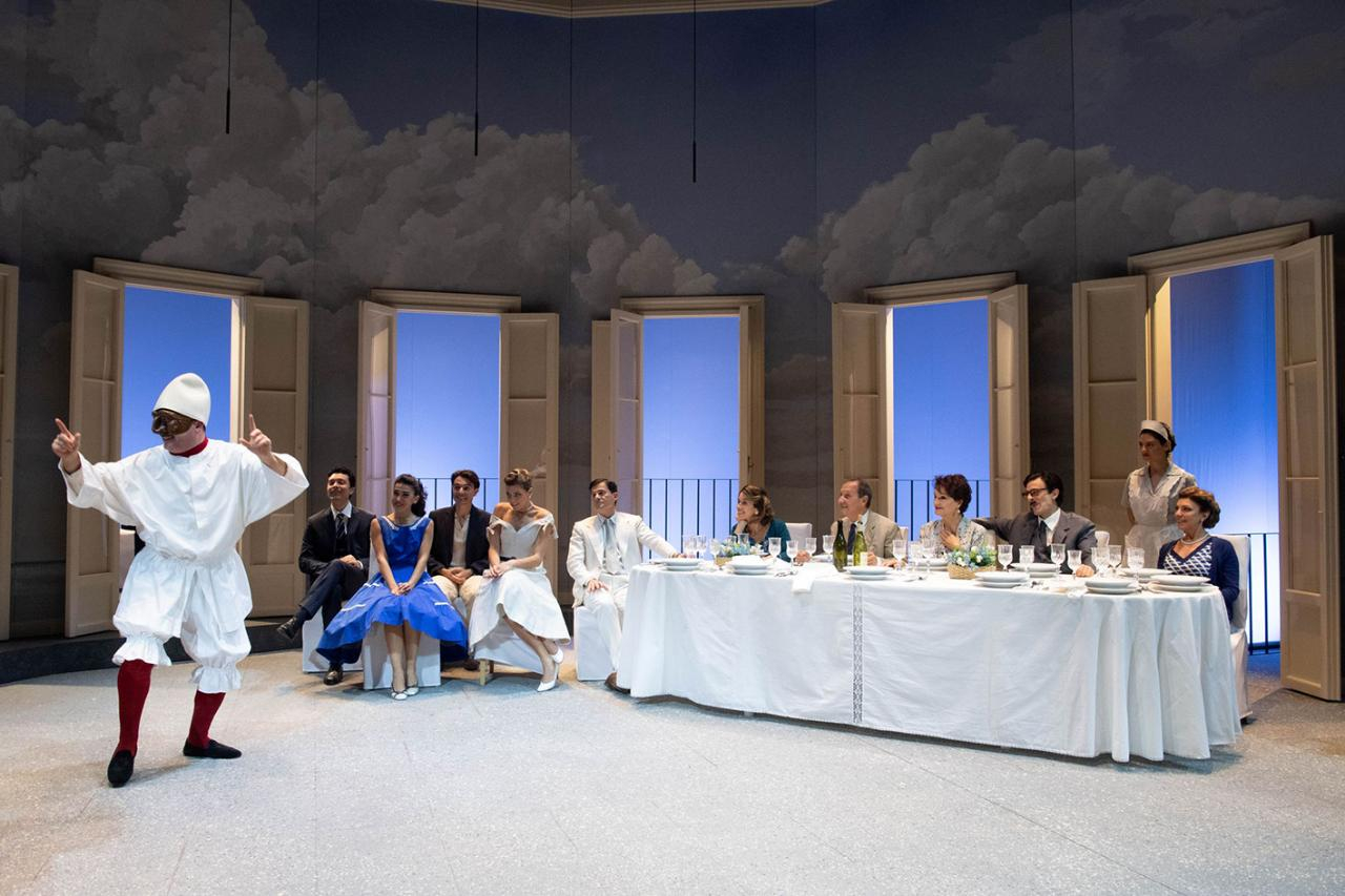 Sabato, domenica e lunedì di Eduardo De Filippo