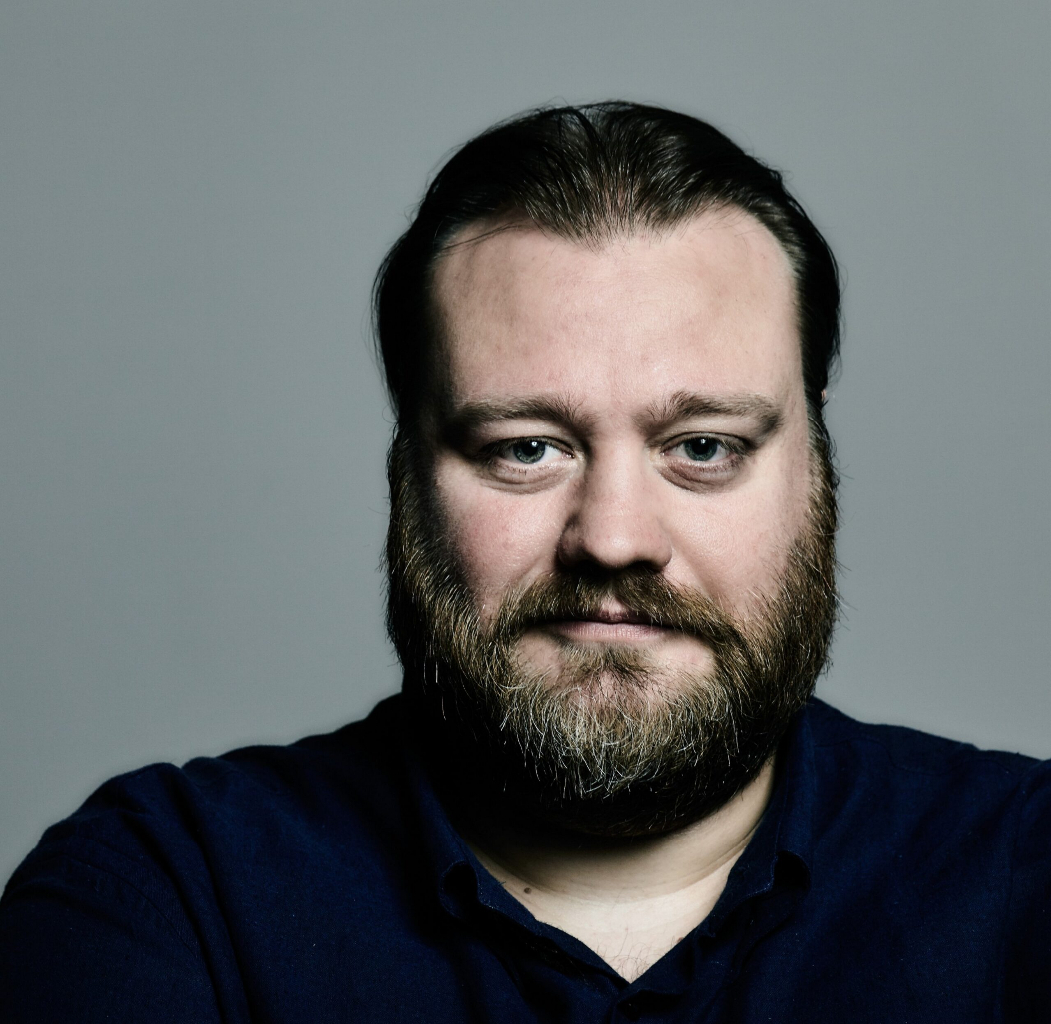 Stefano Fresi in "Dioggene"