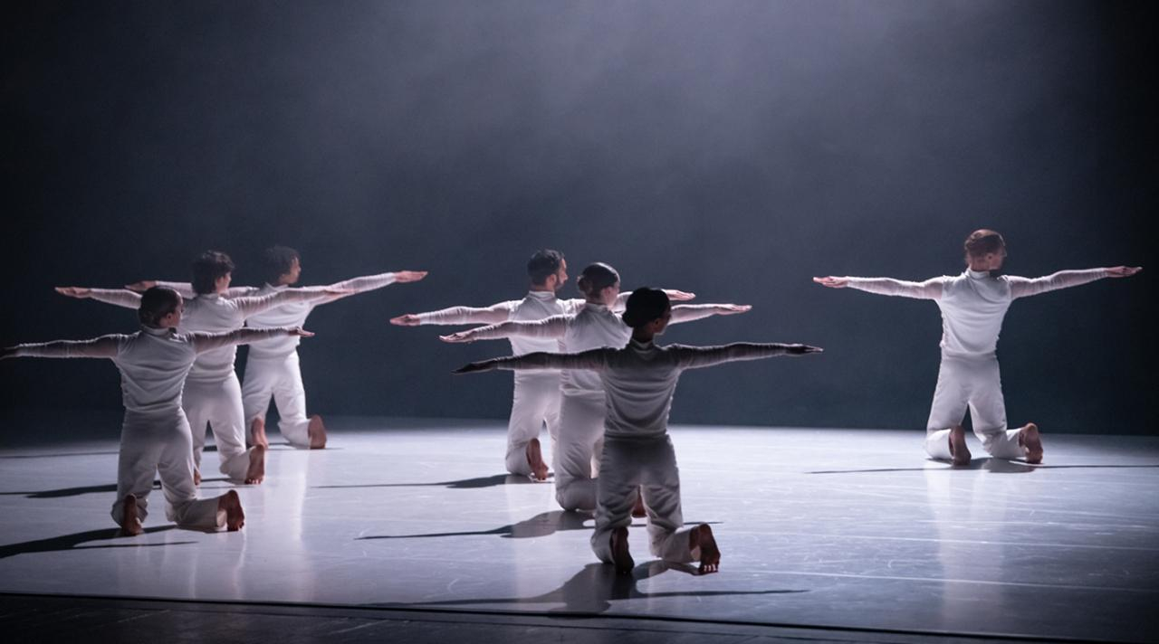 "White room", appuntamento con la danza